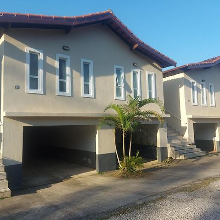 Casa Condominio 250M Praia Maranduba Wifi Churrasqueira Убатуба Экстерьер фото