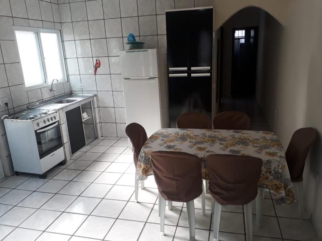 Casa Condominio 250M Praia Maranduba Wifi Churrasqueira Убатуба Экстерьер фото